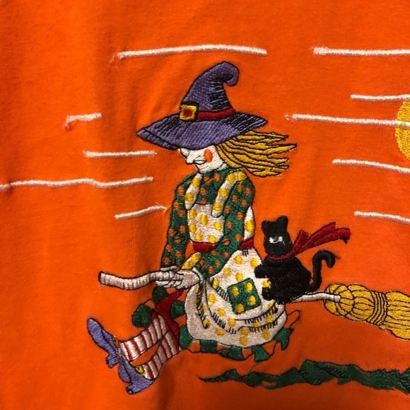 Vintage Basic Editions Halloween witch embroidered orange shirt size medium - Picture 3 of 7